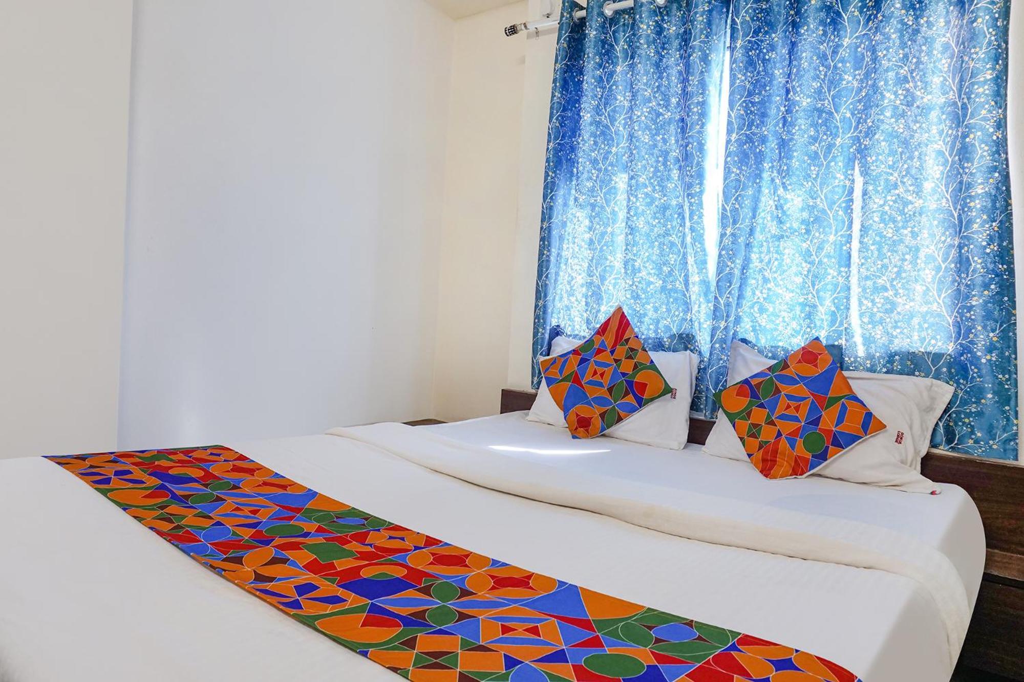 Fabhotel Gokul Lodge Gorhe Khurd Exterior photo